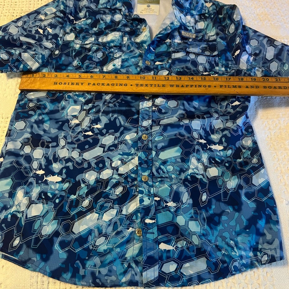 I Blue Geometric Kids Button Down Shirt, l solid blue, royal shirt, boys XL